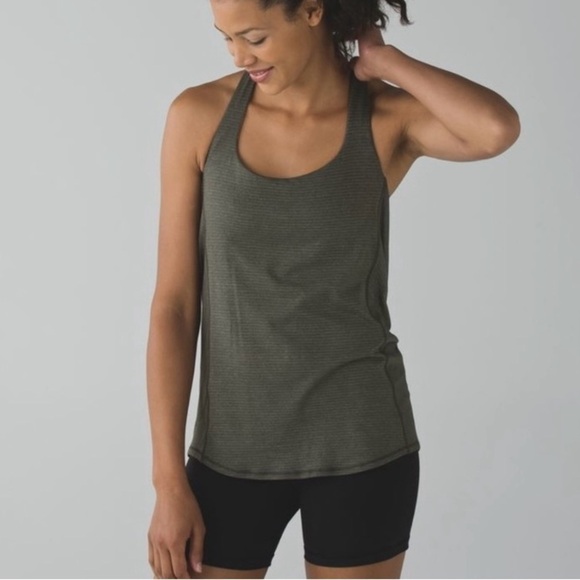 lululemon athletica Tops - LULULEMON-WILD TANK-SIZE 6